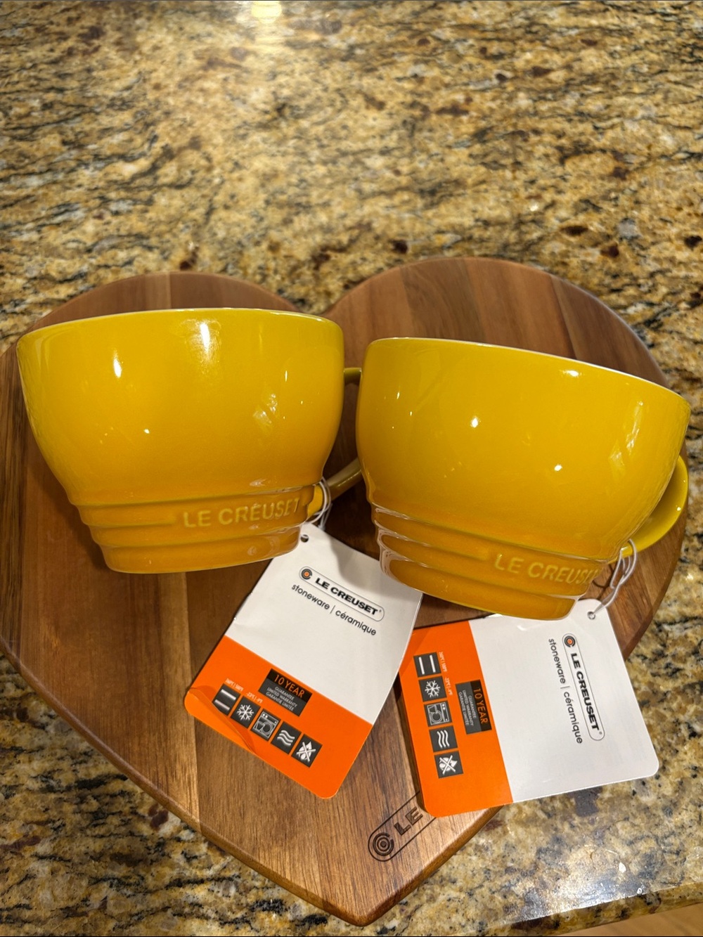 Le Creuset Giant Cappuccino Cup, set of 2, Nectar - Picture 5 of 8